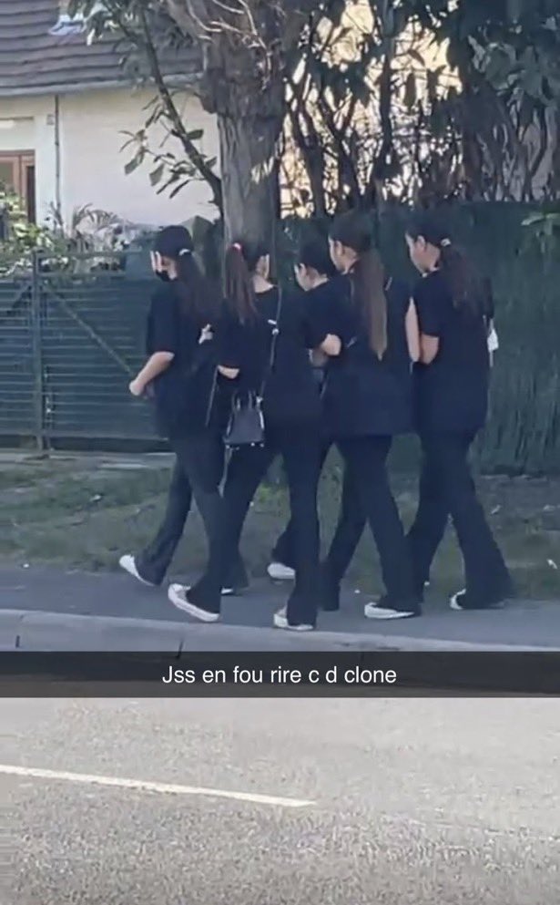 IDIOTS DU VILLAGE (@_idvl) on Twitter photo 