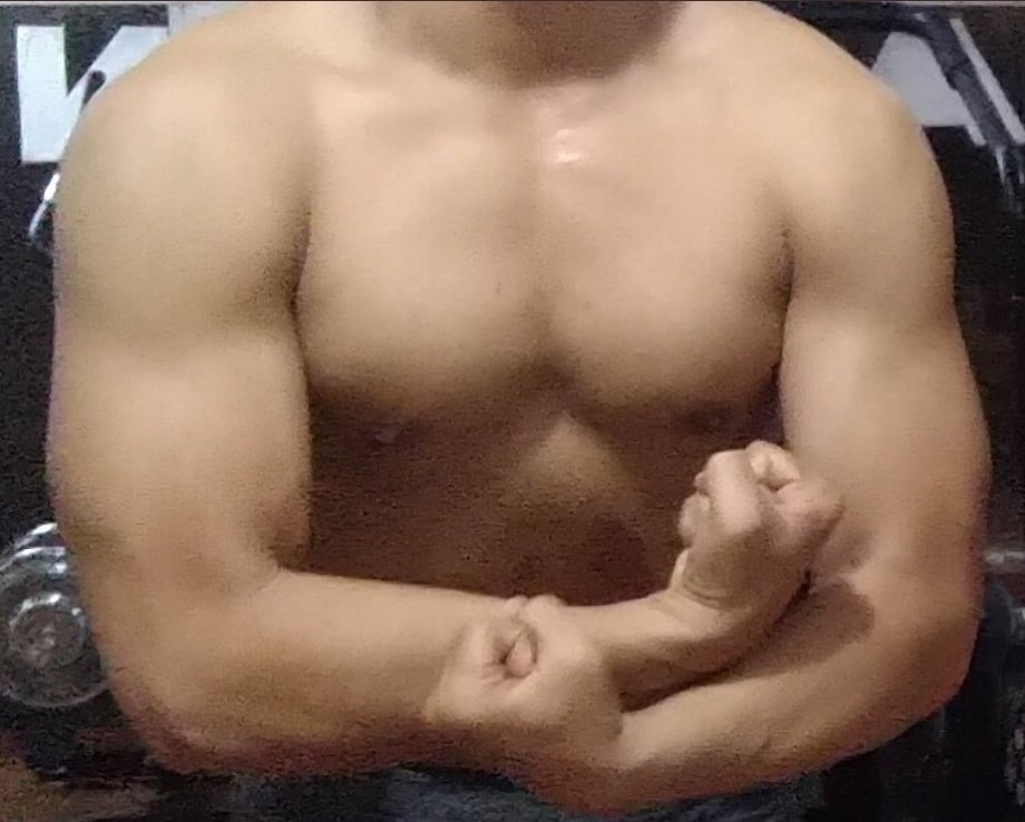 Radit_Jgja's tweet photo. Available... 
Ready buat yang mau pijat urut or scrub... 

@Leonard15723629 @Fikrimaskuli @pemburubottom @pijatjogja0088 @rendra_jkt @bdg_pijat @FerdiJogja @Mox_MoxiMSG @Fano37685733 @JogjaAlif @Iqbal85178502
@escrot_pjt
#pijatjogja #MassageFullBody #pijatsolo https://t.co/MJJ6kn6F0D