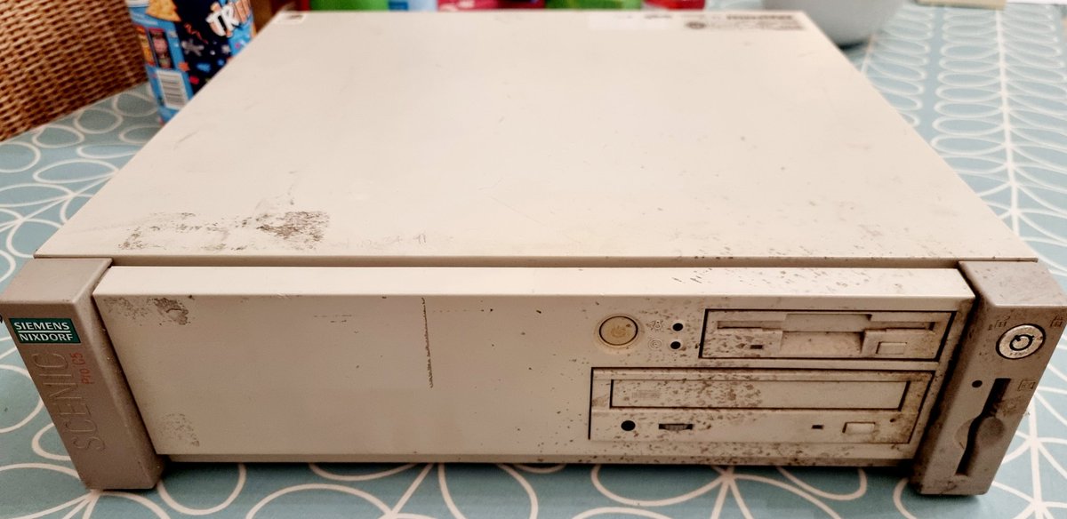 zedstarr's tweet photo. Found this filthy #siemensnixdorf gem in the cellar the other day, powered up after ~15yrs & it still boots @Smoothwall
RTC is only 21mins slow 😂
#RetroPC
#RetroComputer #PentiumMMX
#PentiumCPU #intel #OldSchoolTech
#intelpentium #retrocomputing
#pentium
#PentiumMMX200 https://t.co/pq3BQBfFSd