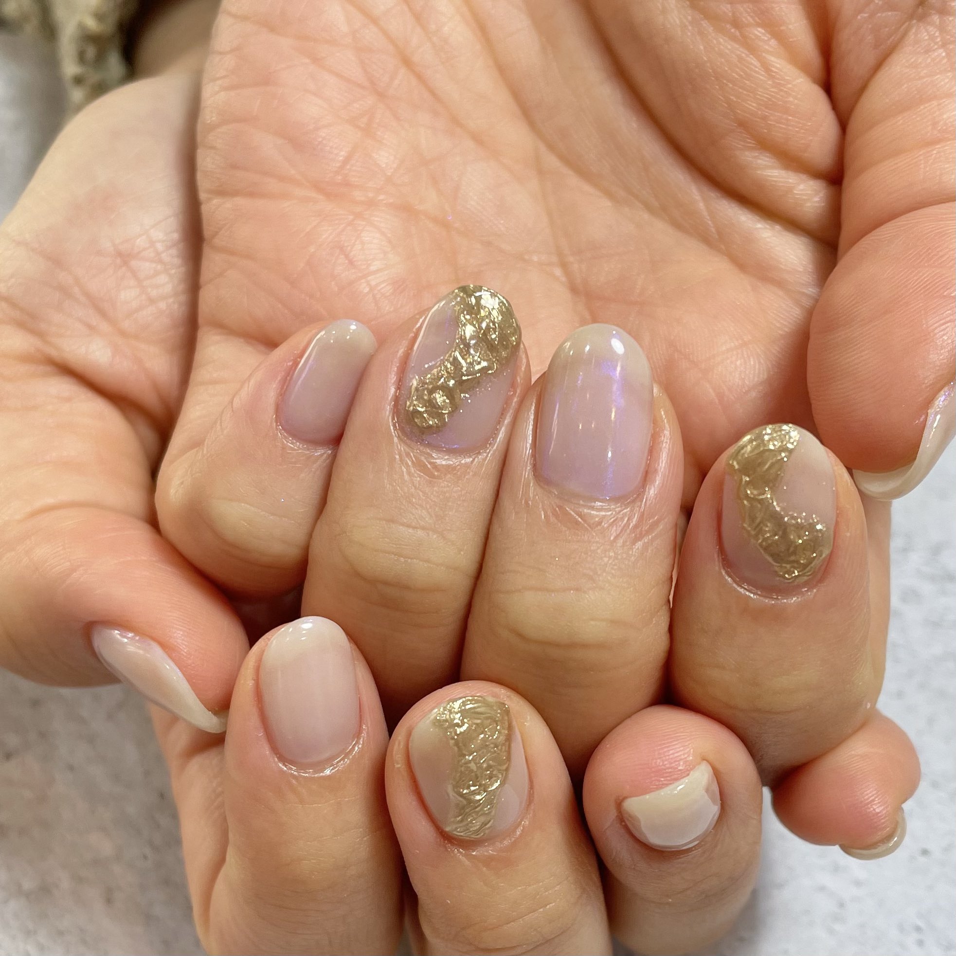 Private Nail Salon You Be ビジューのワンポイントが可愛い ワンカラーやモヤモヤデザインにも 相性 ビジューネイル 高田馬場ネイル ネイルサロン ジェルネイル 冬ネイル T Co Qtaui9dfcv Twitter