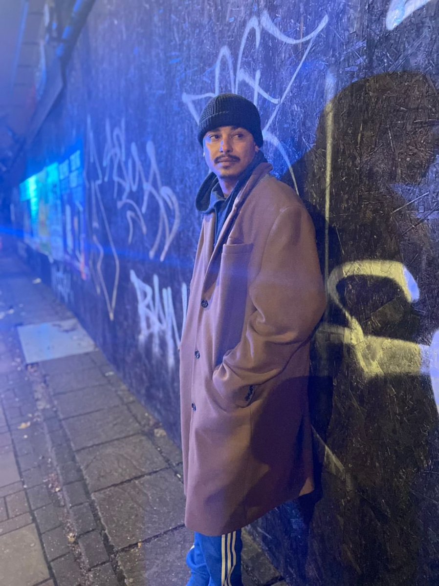 UmarKrupp's tweet photo. Good morning from this side 🇬🇧 😁❤️ https://t.co/w9zcJ3TWPP