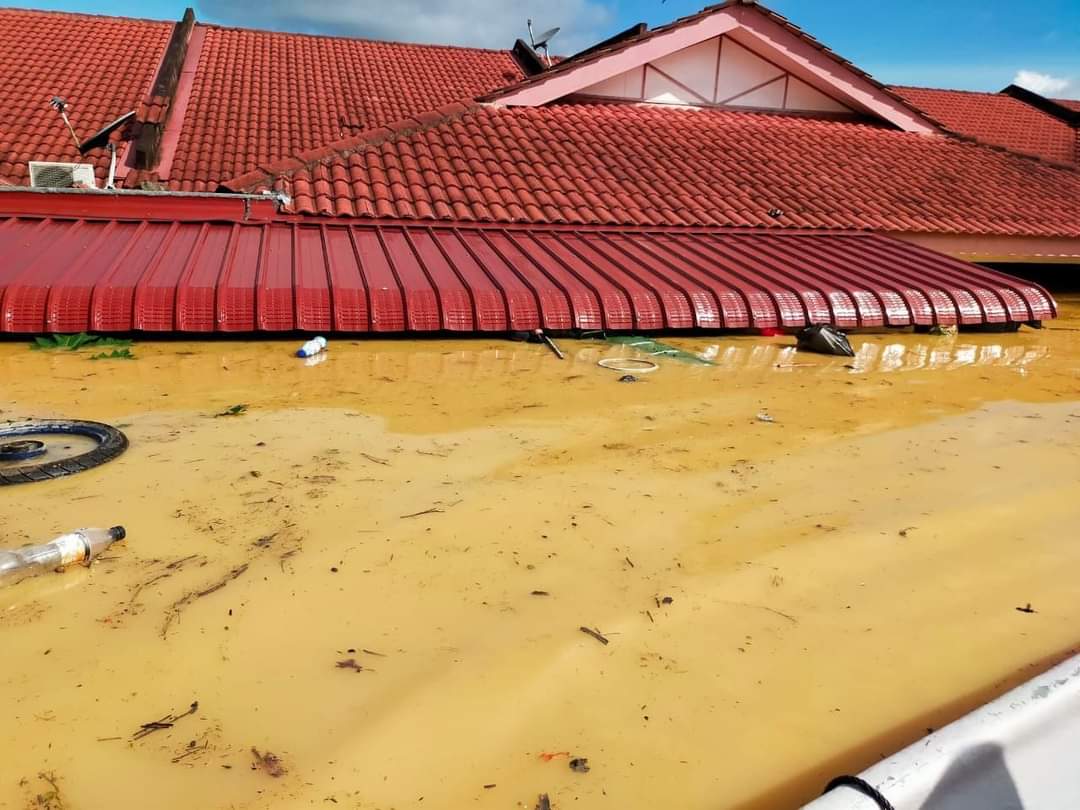 JatIkhwan's tweet photo. Keadaan di Mentakab juga dilaporkan kritikal ketika ini. https://t.co/IFbFgd3rZ9