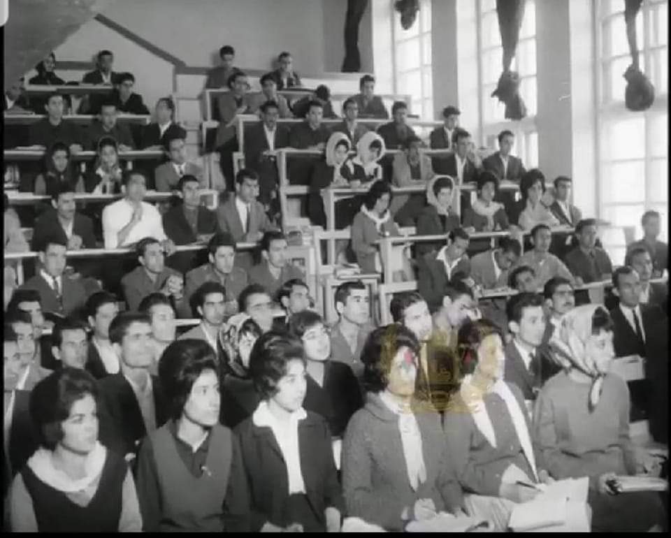 AshrafYad's tweet photo. This picture took 60 years ago at Kabul University. Students from all around the world are sitting with Afghan students. Mr Terrorist Khan @ImranKhanPTI, it proves that education is crucial part of our culture and life. https://t.co/m25CzOw4eM