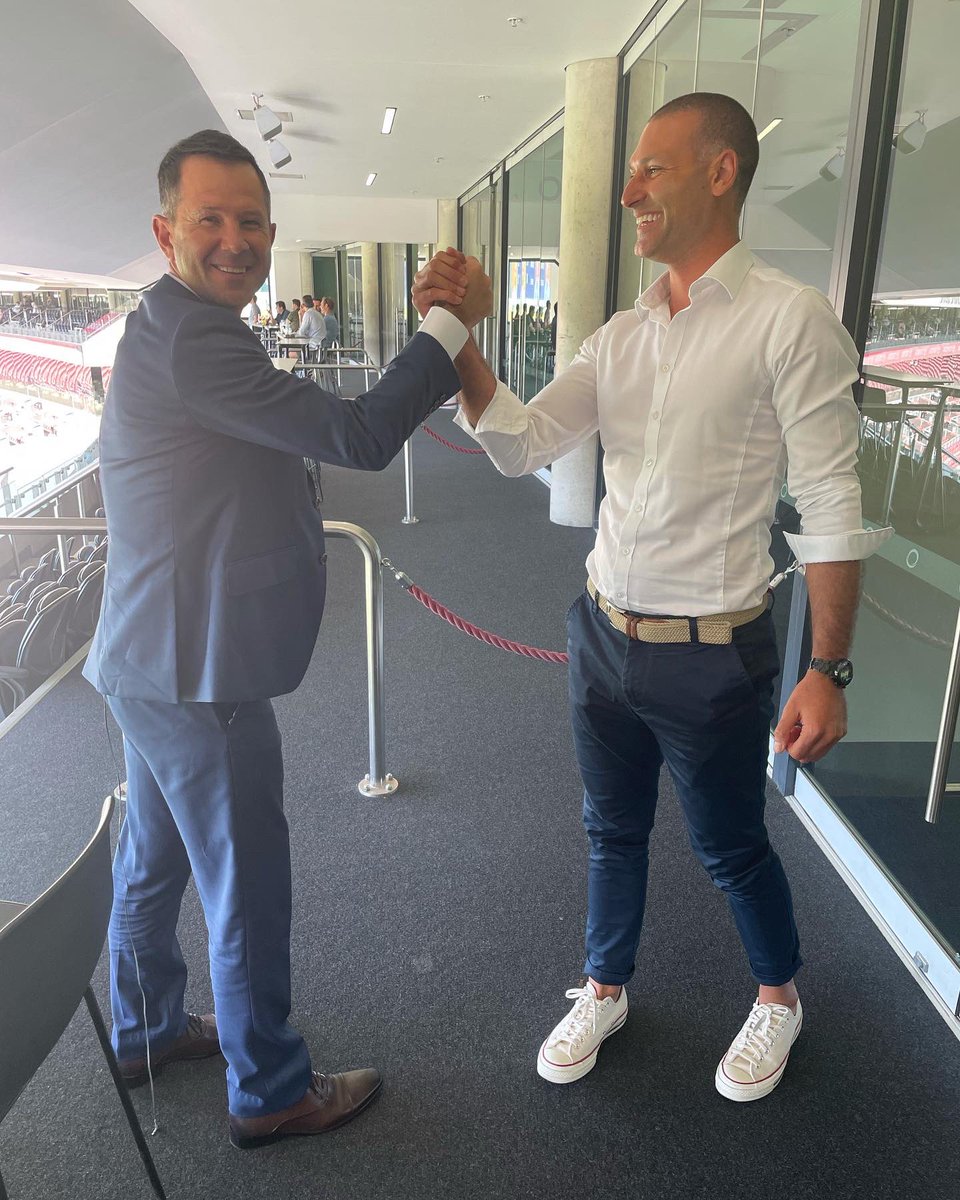 Theo Doropoulos tweet media