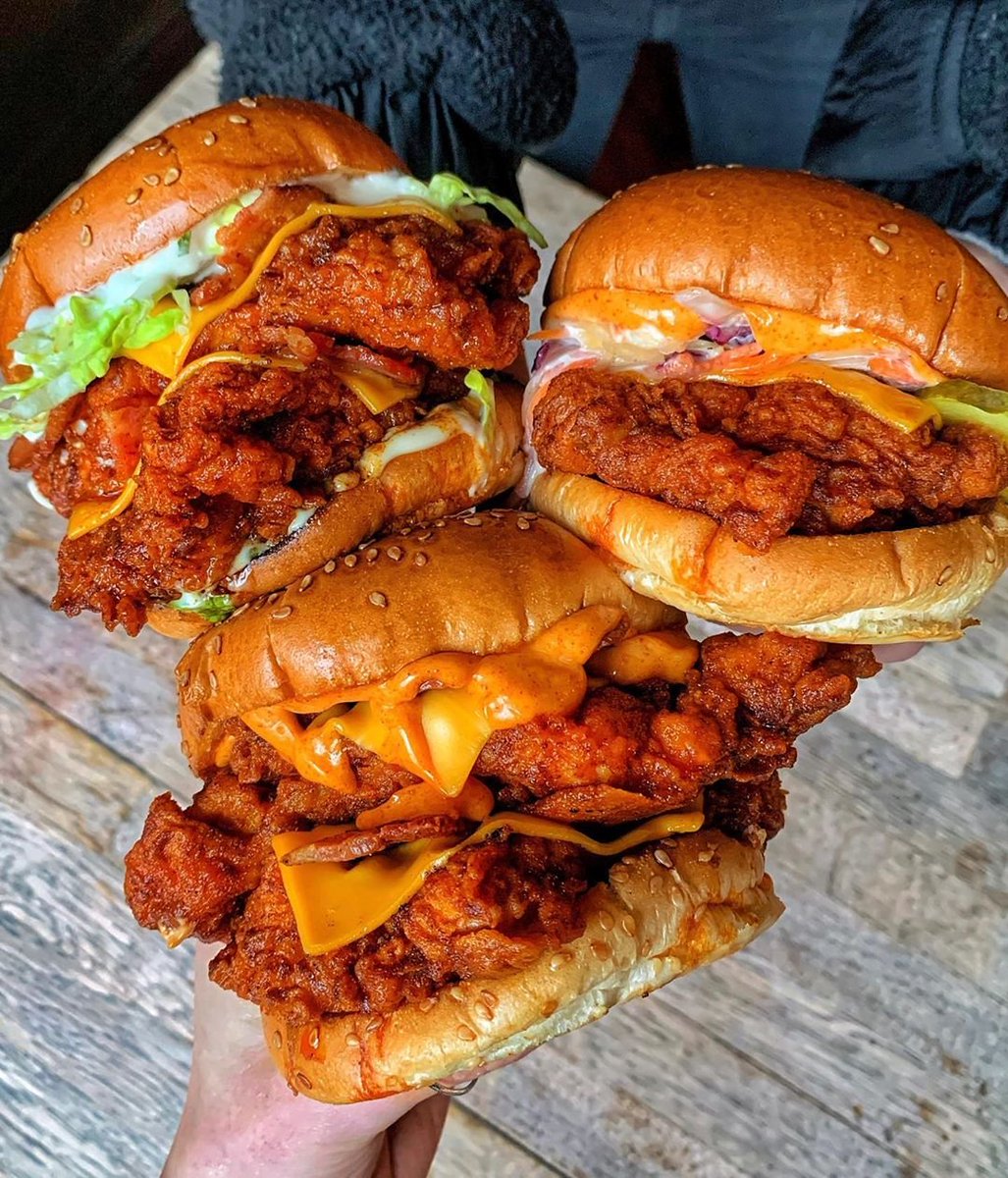 Napkin_Ads's tweet photo. Spicy chicken sandwiches https://t.co/yeKkawWq55