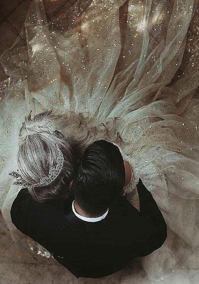 NoaTheBlackRose's tweet photo. Escribe una historia de ✨romance✨ en menos de 10 palabras.

#LunesDeMicrocuento

PD: si os pasáis de palabras no pasa nada. Lo importante es disfrutar 💖 https://t.co/K8HCR5kLPX