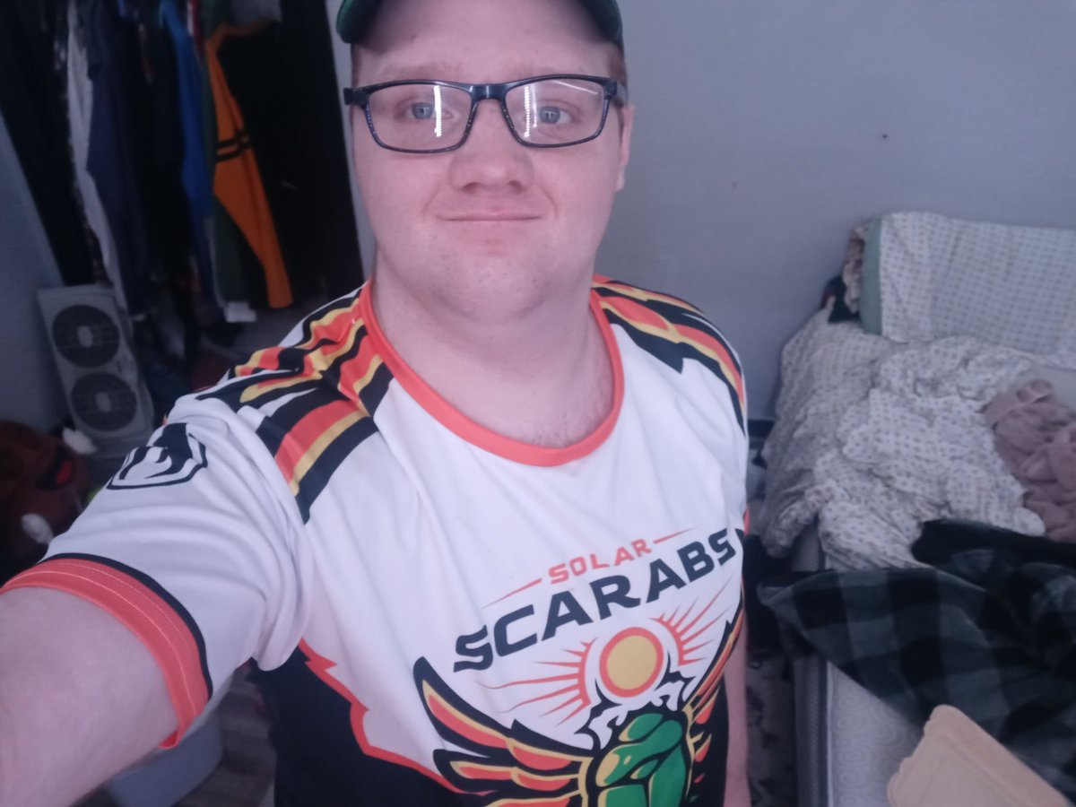 KyleTheGinger1's tweet photo. Bin busy all day but THE BUGS ARE GOING TO WORLD LETS GO #GETBUGGED @SPLScarabs @SoloOrTroll @Inbowned @TheStuart_ @oBoronic @Varizial1 @sLainySMITE https://t.co/hd1LznA0Fg