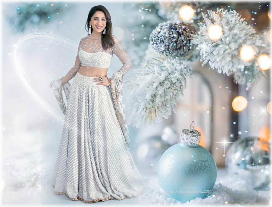 68_oksan's tweet photo. @MadhuriDixit https://t.co/HfBiXtN1gZ