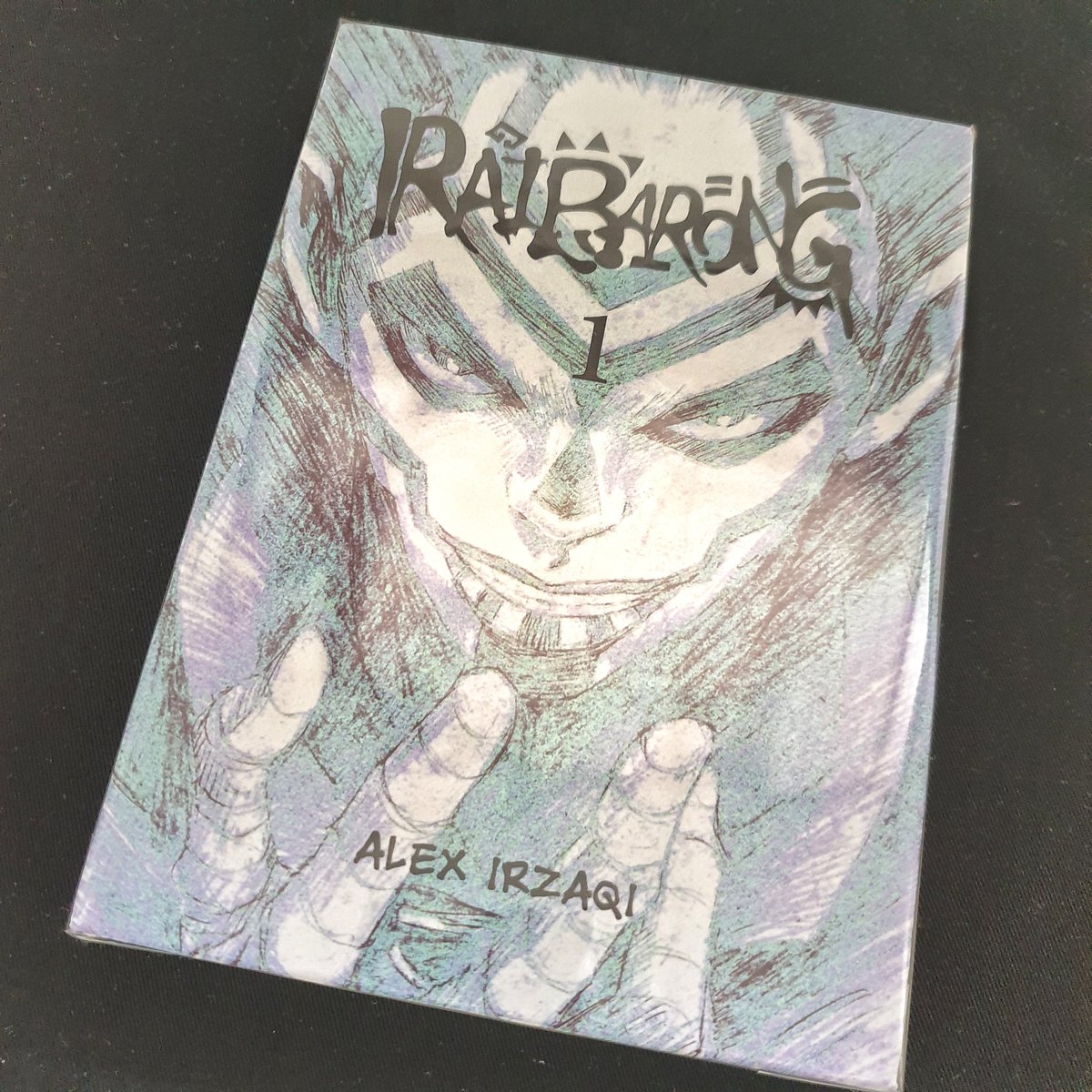 radrin's tweet photo. Terima kasih mas @irzaQ, akhirnya bisa dapet juga... Mudah2an vol. 2 bisa segera hadir 🙏🙏 https://t.co/1IOyYEyo0U