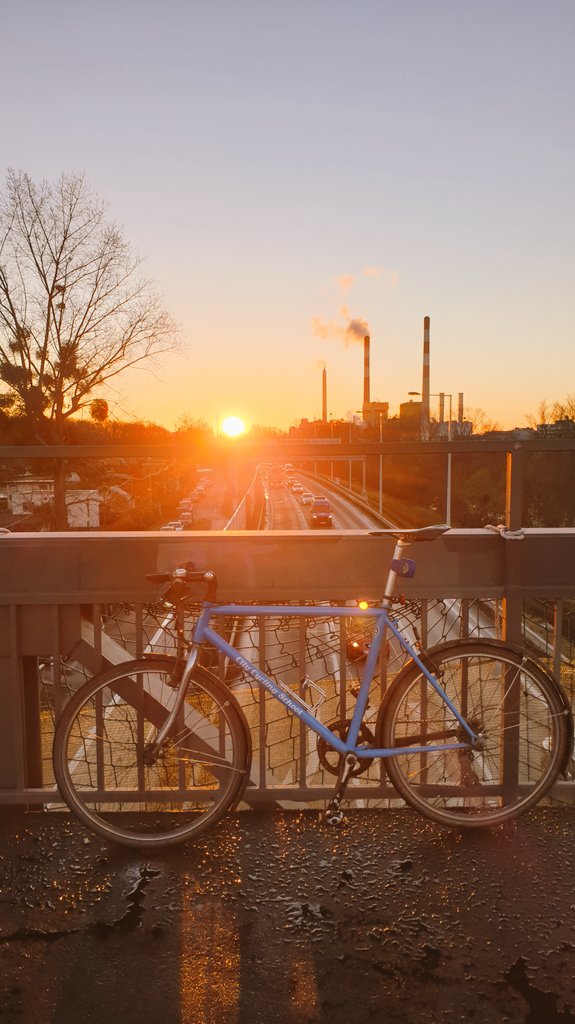 CityCycSchool's tweet photo. 😍 #Radfahrfreude #Wien #cyclingjoy #Vienna https://t.co/XC4dcchPUA