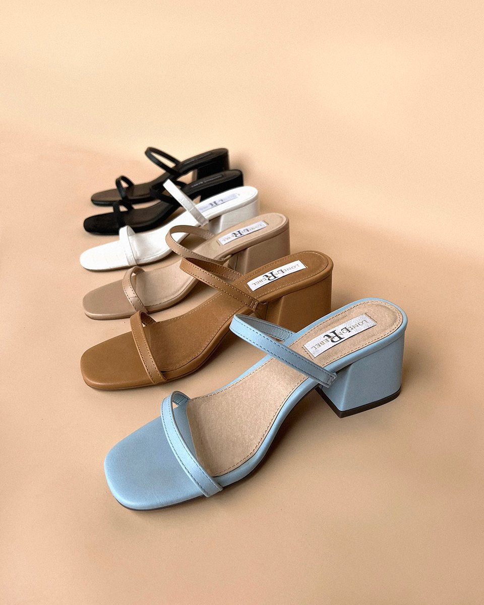 FFWShoes's tweet photo. 𝗦𝗔𝗩𝗜𝗡𝗔. What is your vote for the must-have colour in our go-to low heels for work, weddings, weekends and just about anything. ❤️ https://t.co/OPmNMGVK5d