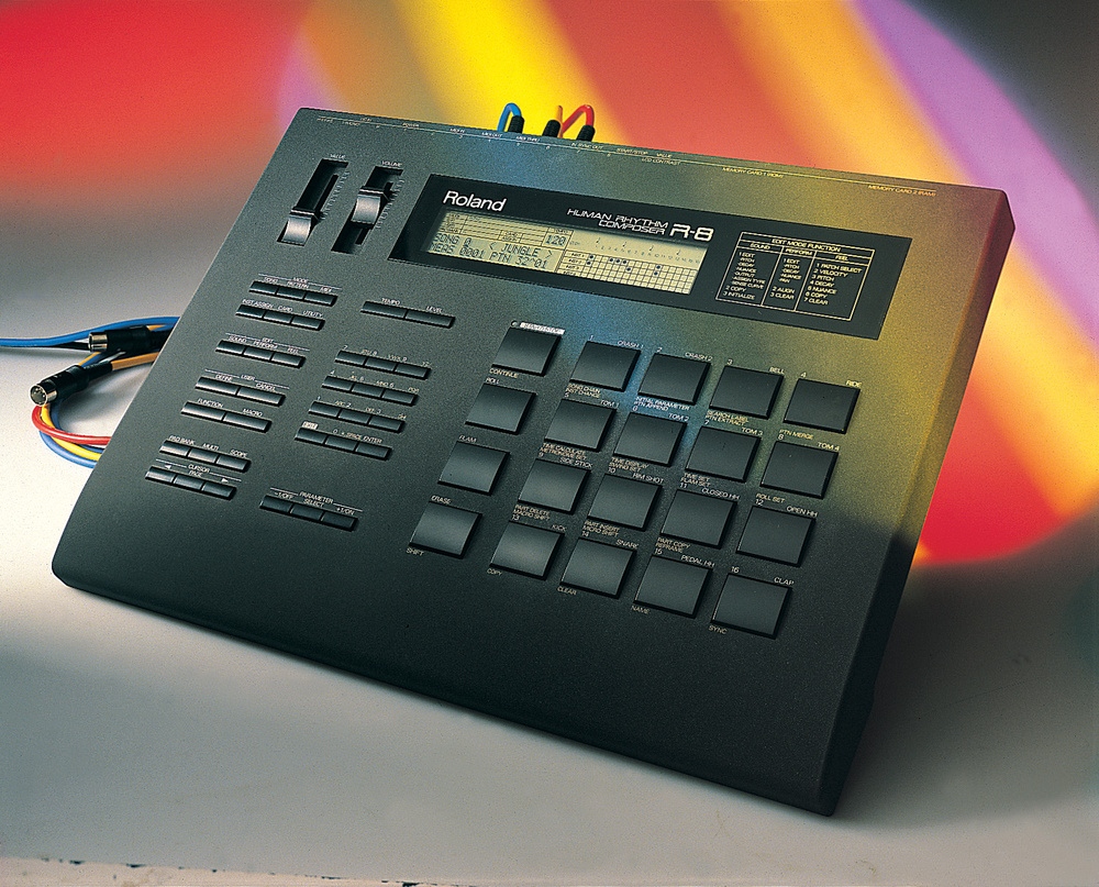 soundonsoundmag's tweet image. Here at SOS we love some of the vintage articles and 23 years ago we ran a series on Effective Drum Programming, giving our readers an inside knowledge of how and why drum patterns work. 

sosm.ag/DrumProgrammin…

#drum #drumprogramming 
#homestudiorecording #musictechnology