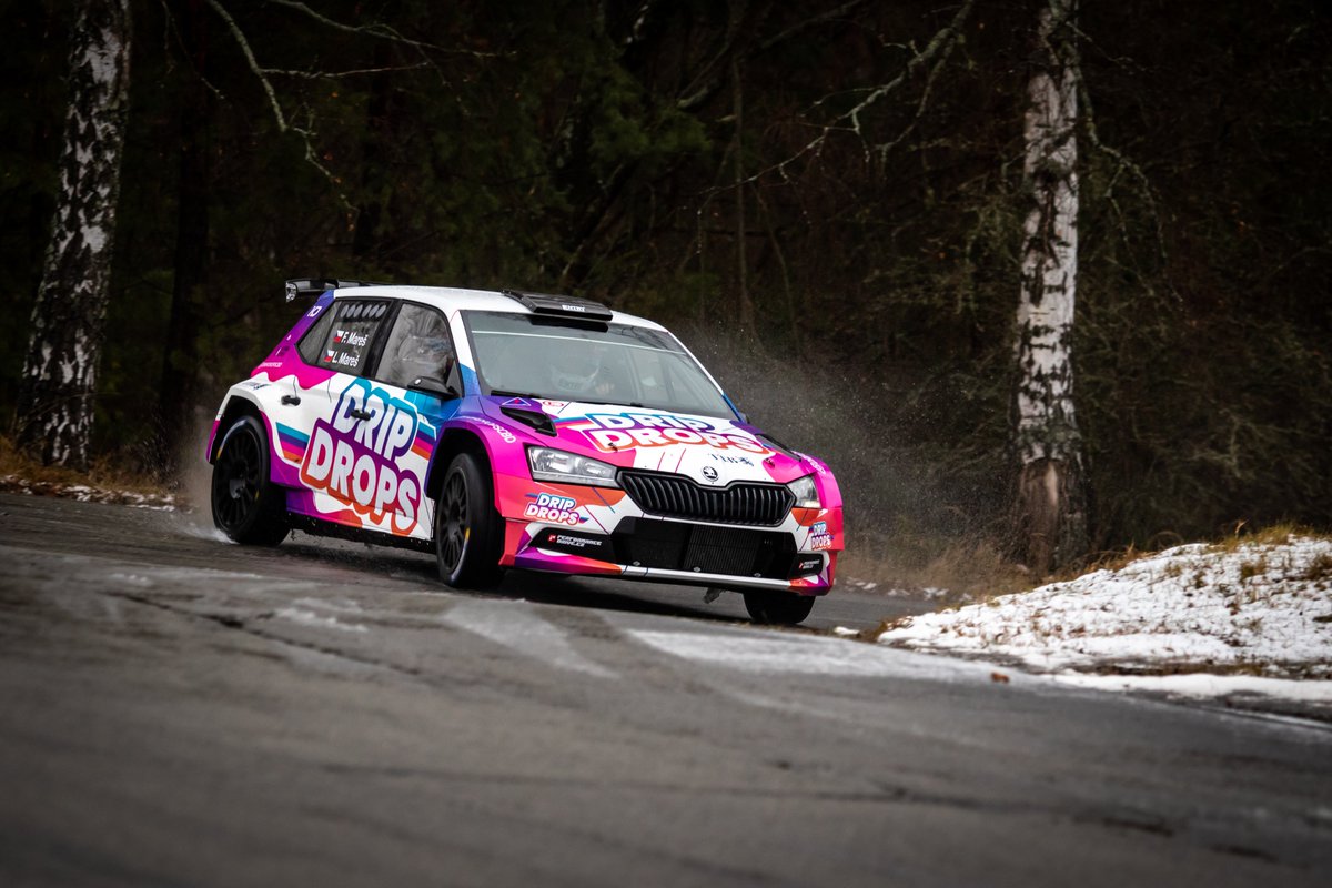 FilipMaresRally's tweet photo. Ještě pár obrázků z natáčení s Leošem Marešem pro DripDrops! #MichelinPilotSport #EntryEngineering #LauretaAuto
📸 Martin Trdla photography / https://t.co/0ThDzhp5Vt https://t.co/6UCUnCN2oj