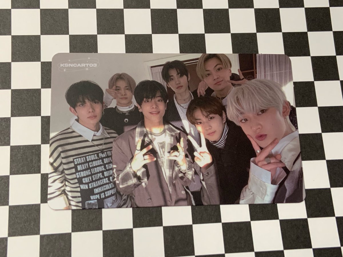 ushicartz's tweet photo. happy mail ! ☻
hii @sunoobasket_ my ot7 hype pc arrived today 💓 thank u sm for packing them safely ! >< till our next transaction ^__^
— #jujufeedbacks #ksnbudols https://t.co/Z9B65TSdxd