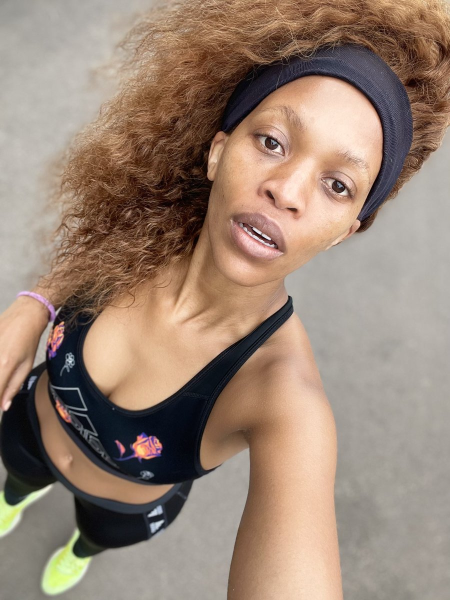 PoppyIsMyName's tweet photo. Good morning π€
Have a blessed day! β¨
Day 20/31 ππΎββοΈ
#RunningThroughDecember
#DecemberChallenge
#RunWithPoppy https://t.co/LnHuBgd09m