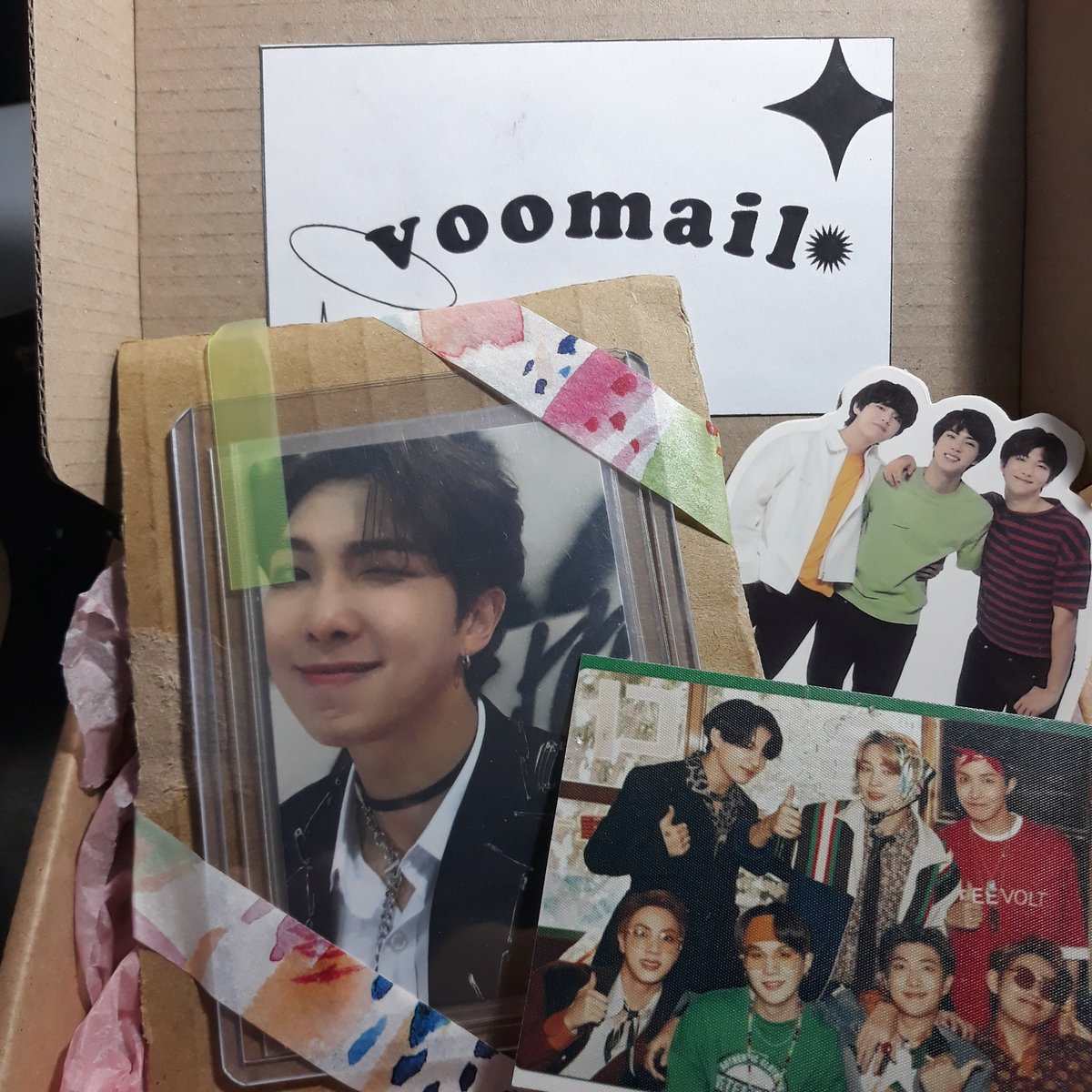 cloudbskt's tweet photo. 💌 #cloudmail | #voobns
late feed back >< another joonie mcb ! off of my ult wishlist. thank u @jiminbudols for trading with me and @voomail for making it possible and packing it safely. https://t.co/jmlGmdarI3