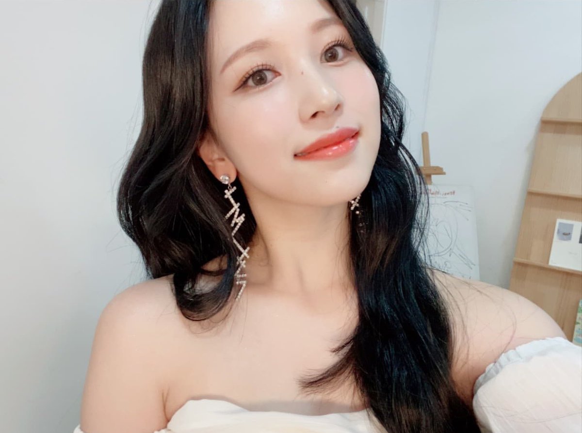 211220 ミナ Instagram 更新！ Melody project 🎶 SiaのSnowmanを