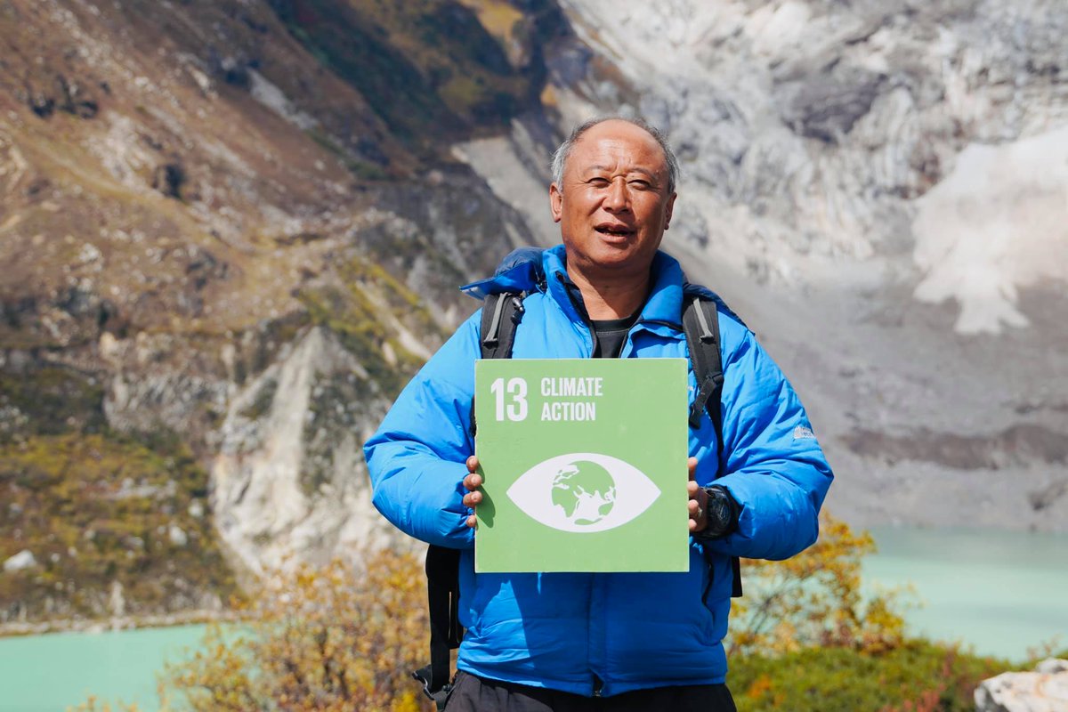 UNDPplanet's tweet photo. Least Developed Countries &amp; Small Island Developing States continue to call for stronger climate ambition. At the same time, they're leading the way with higher targets, green recovery plans, nature-based solutions, &amp; inclusive, consultative processes 👉https://t.co/jIBmwxZgHZ 🌏 https://t.co/ABa2TVRnQY