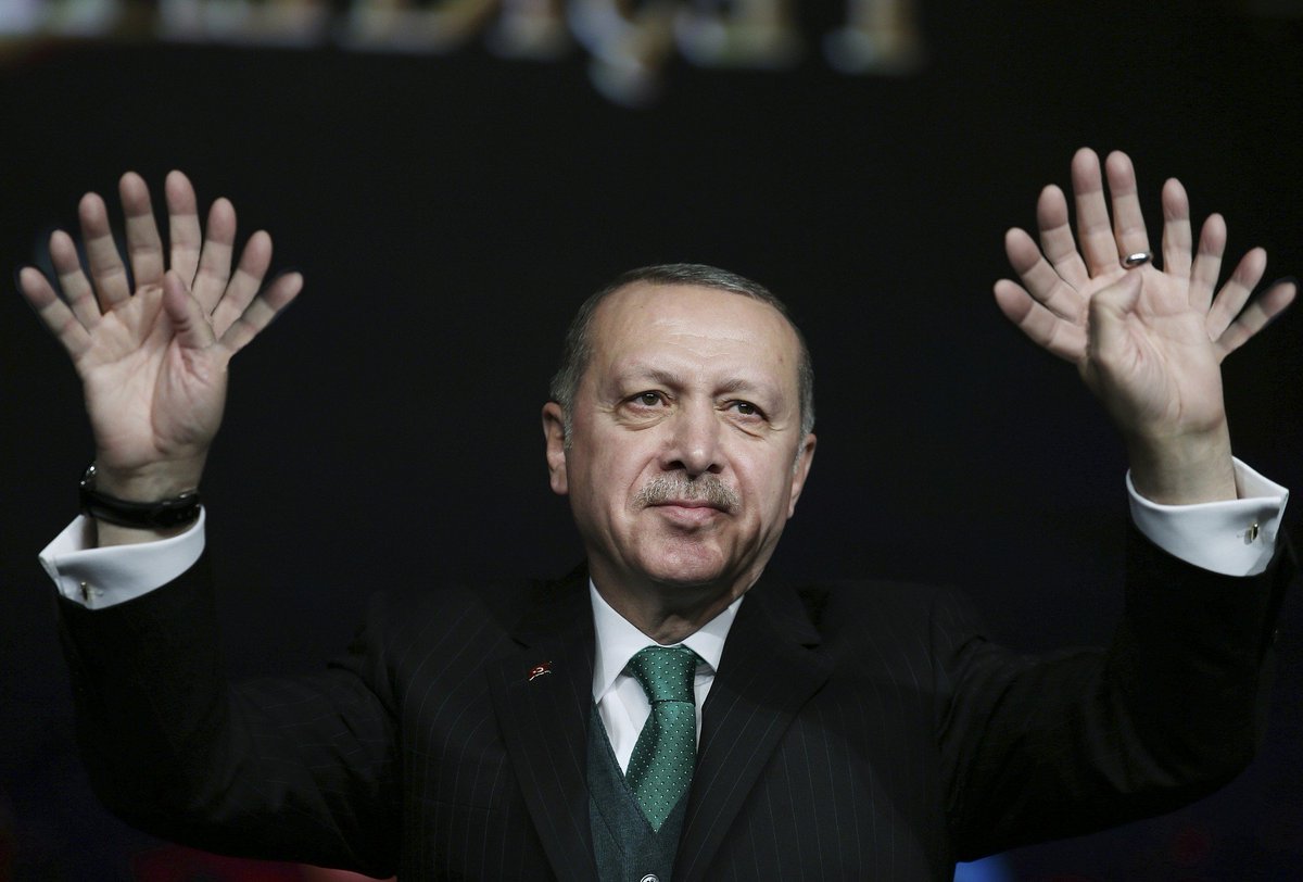 murmeldro's tweet photo. 1 #USD = 17 #Lira 
#USDTRY #Turkey #Erdogan https://t.co/rBMNOMvcSq