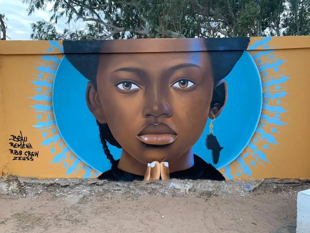 RbscrewSn's tweet photo. Last Wall Tour 7
L'étape de Dakar ✅
RV le 26 décembre pour la Casamance.
Stay tuned !!!
#rbs_crew #graffiti #graffitiart #culture #kebetu https://t.co/y41vfn4AXk