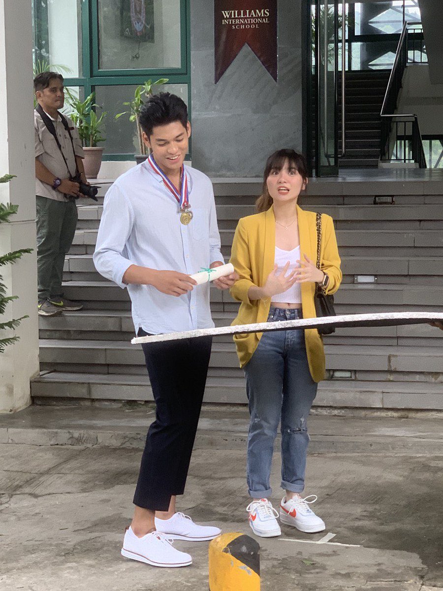 RonnieGriffinPh's tweet photo. Baka ikaw na lng ang di nakakapanuod ng #HappyTimes

Buy your tickets now on @UPSTREAMph 

#SharCci

@_ricciiirivero https://t.co/DW106pCegw