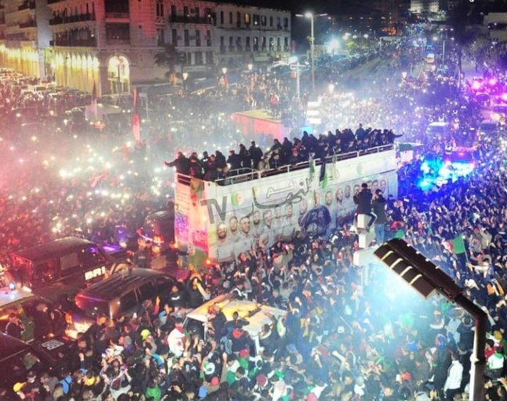 Yassoujasm1's tweet photo. #FIFArabCup
صباح #أبطال_العرب 🏆😌❤🇩🇿 https://t.co/TldVFT0IYc