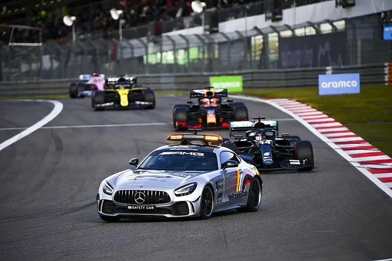 eLS_Torrix's tweet photo. 🏁 Le discord "Spin &amp; Learn" est créé! (Il sera peaufiné prochainement).

Si vous êtes débutants sur F1 2021 (ou juste mauvais), c'est l'endroit idéal! Safety car à gogo 🩹

⛔️
Juger un spin est interdit. 
Si vous êtes trop fort, passez votre chemin 

🔗 https://t.co/67YQj6Pdvb https://t.co/xTQeqJpxqR