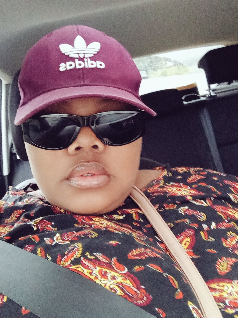 keoSelloe's tweet photo. Re nonne this side https://t.co/HvDbddHtn1