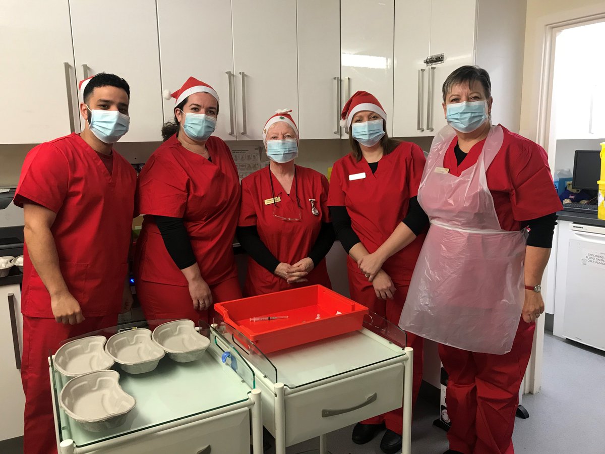WoodstockSurge1's tweet photo. Looking forward to seeing all our patients booked in this week for their Covid Booster vaccination. 

The clinical team are getting into the Christmas spirit 😃

Merry Christmas 🎄🎄🎄🎄 https://t.co/LQ4hFS9QcV