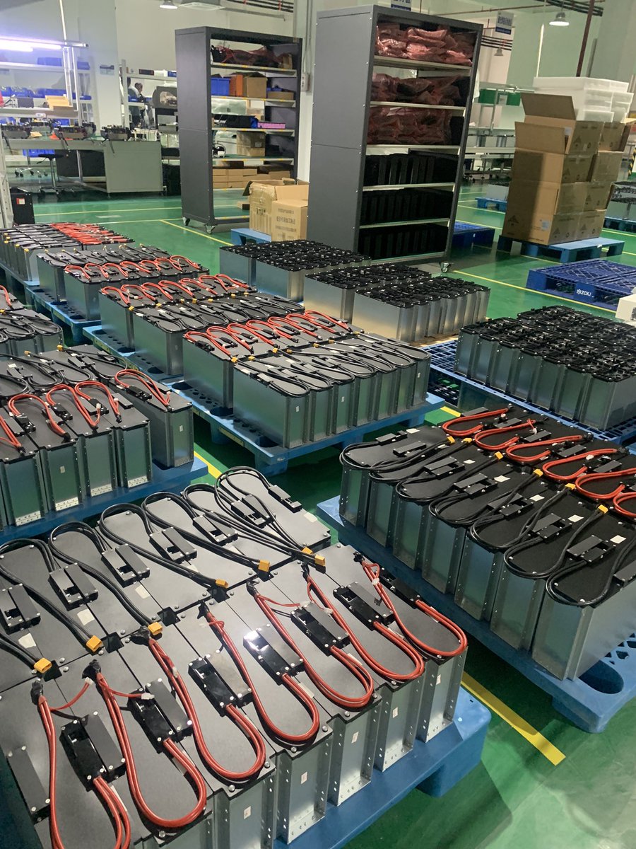 jiao120's tweet photo. PYTES ENERGY LFP batteries with sufficient inventory are ready for shipment. #Victron #Pytes #solarenergy #solarpower #EnergyStorage #NetZero #renewableenergy #Battery https://t.co/pF67FI8ai4