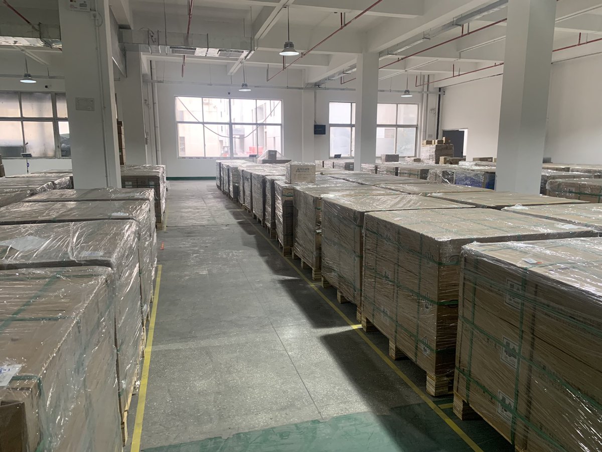 jiao120's tweet photo. PYTES ENERGY LFP batteries with sufficient inventory are ready for shipment. #Victron #Pytes #solarenergy #solarpower #EnergyStorage #NetZero #renewableenergy #Battery https://t.co/pF67FI8ai4
