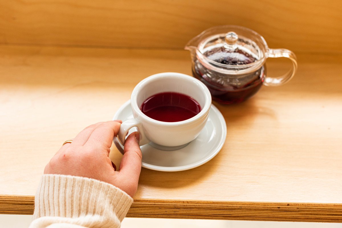 Fancy a freshly brewed cuppa? This one's definitely gonna make your Monday better!