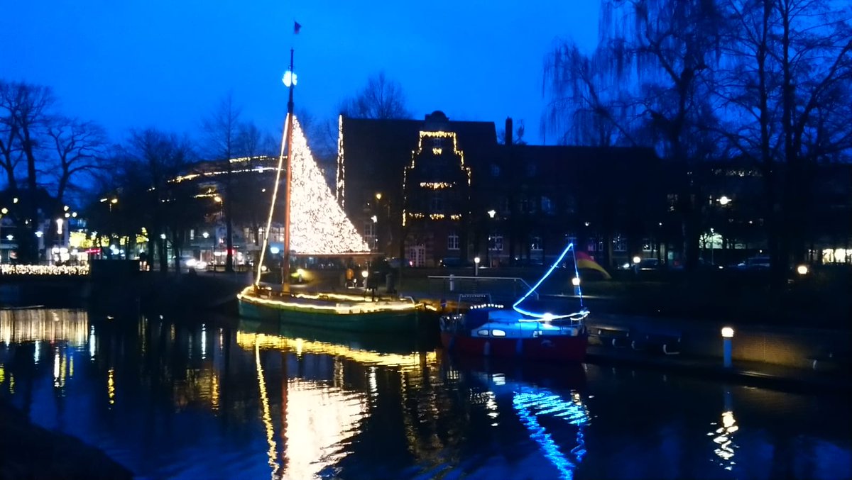 Wir machen bis zum 10.01. Betriebsferien und genießen bis dahin das festlich geschmückte Nordhorn. Ein frohes Fest, guten Start ins neue Jahr - und bleibt gesund!