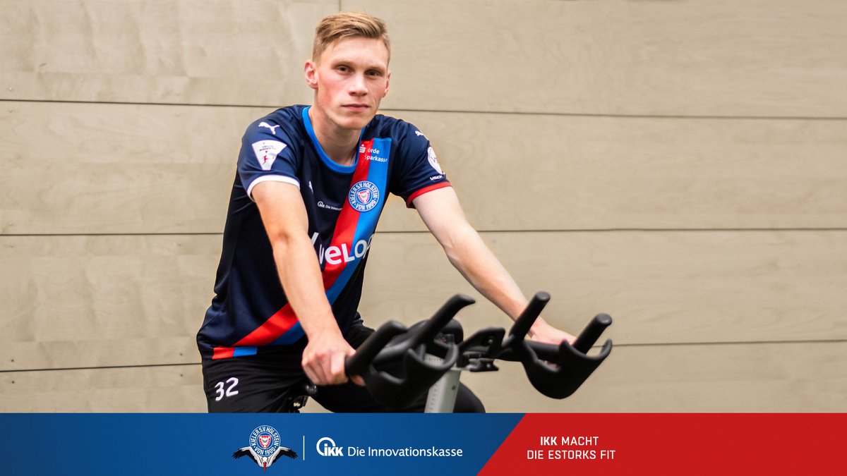 HolsteinEsports's tweet photo. Fitnesstipp Nr. 3: Ausdauer!
Durch Ausdauertraining wird der Körper effektiver und kann somit die gewünschte Leistung bringen.

Wichtige Infos und Tipps findet ihr hier: https://t.co/N9bTjJF60x

#HolsteinEsports💙🤍❤️ #eStorks🎮 #DieIK #Gesundheitspartnerschaft #Innovationskasse https://t.co/PqbpFhMjrJ