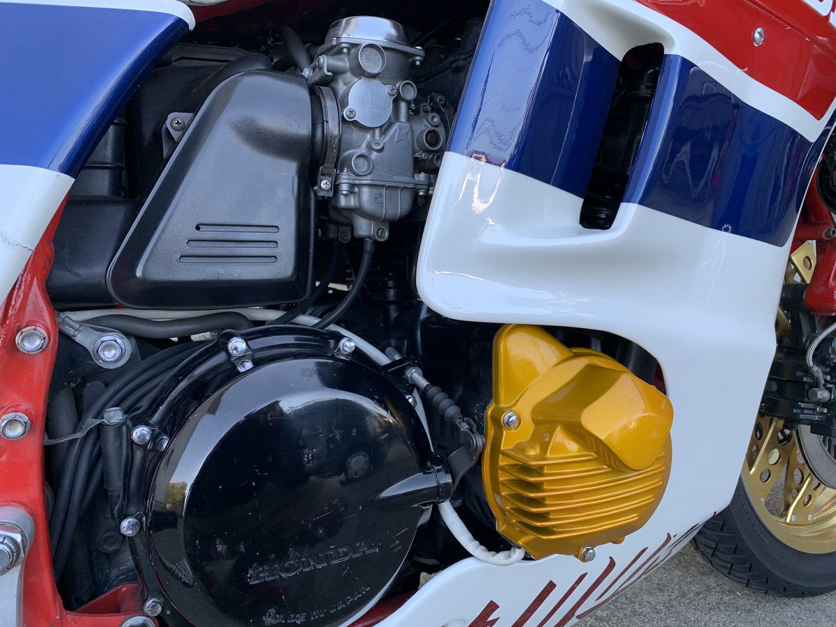 CB750four_1970's tweet photo. CB1100Rの洗車納め⁉️

走り納めできてません⤵️

#CB1100R
#CB750F https://t.co/Ys5bDkTT6f