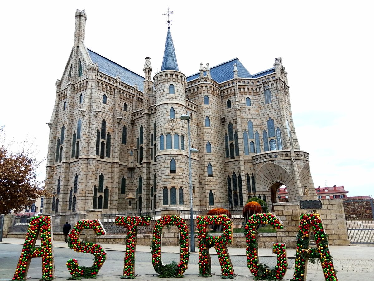 ❄️❄️Empezamos la semana con un día frío.❄️❄️ ¡¡Recuerda guardar la distancia social y seguir con la mascarilla!!