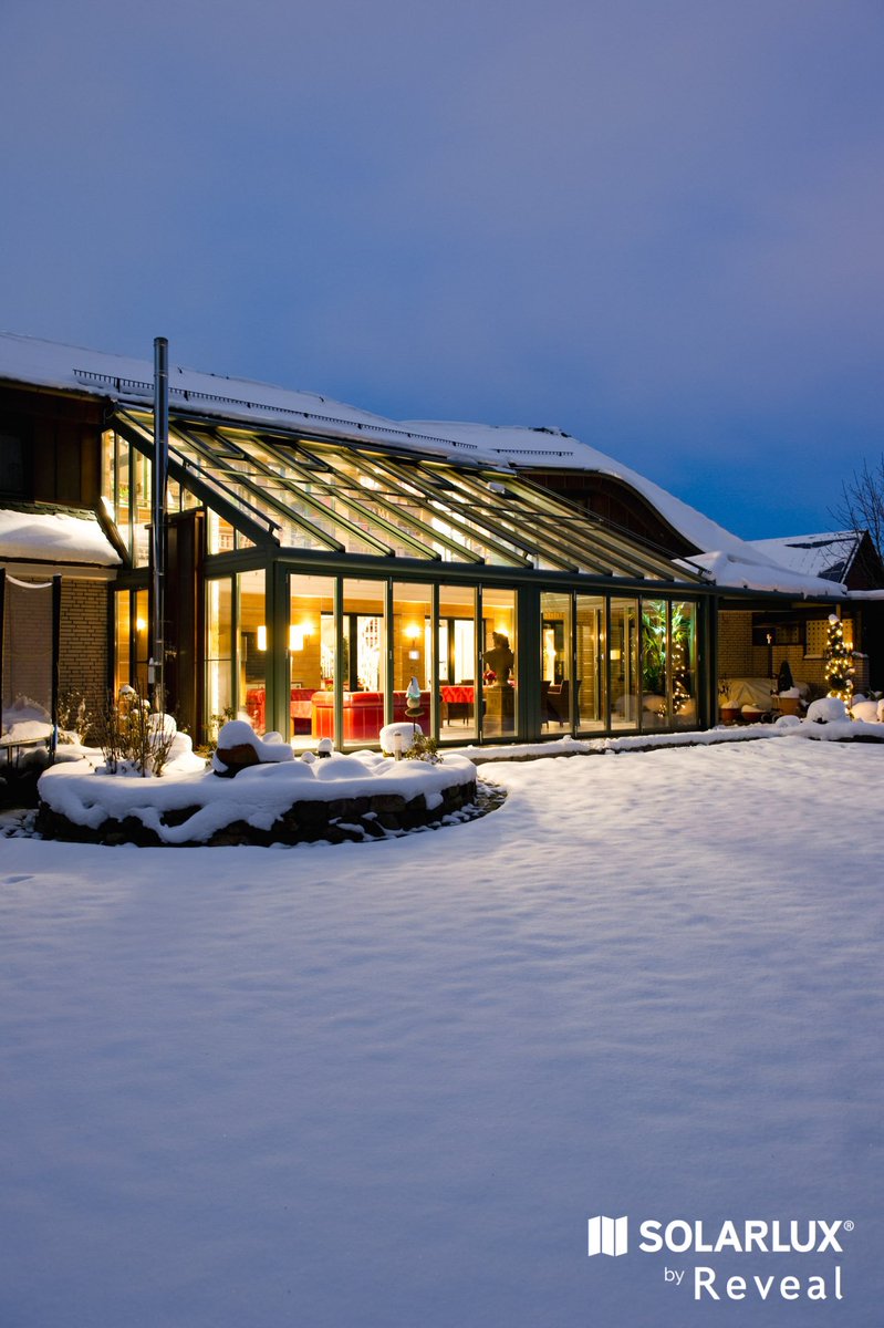 RevealDoors's tweet photo. If you're dreaming of a white Christmas, imagine enjoying the wintery scene outside from the warmth and comfort of your very own Wintergarden! ❄️☃️🎄

#solarlux #wintergarden #whitechristmas #openarchitecture #winterviews #snowview #snow #homeinspiration #yorkshire #leeds #york https://t.co/nERy9IsDgI