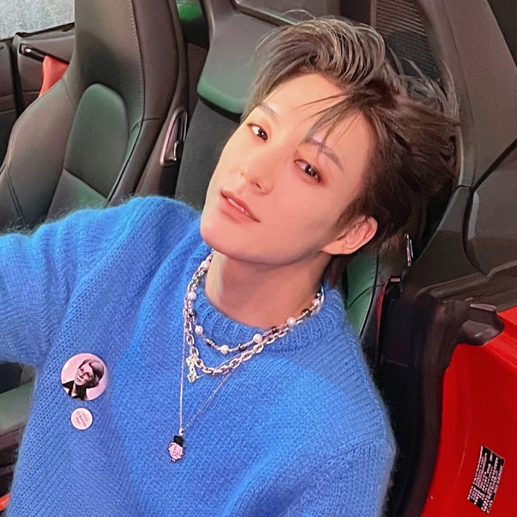 4jn23's tweet photo. 💙 https://t.co/90ofa6husA