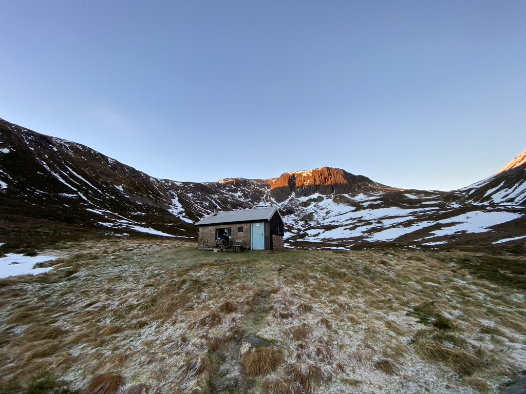 WoodEcology's tweet photo. Another awesome but chilly -9C #winter weekend #adventure in the #Scottish #mountains hiking up Ben Macdui & sleeping in Hutchison #Bothy. Ancient pine #trees, stunning #landscapes, frozen lochs, snow filled coires and epic memories!
#BothyProject 🌲🥶🗻 https://t.co/dGX7ZQ3QMH