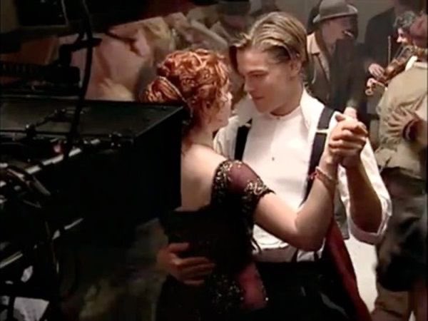 เมื่อวานครบรอบหนังไททานิค ครบรอบยี่สิบสี่ปี เข้าฉายในไทยครั้งแรกวันคริสต์มาสอีฟ 24 ธันวาคม 1997