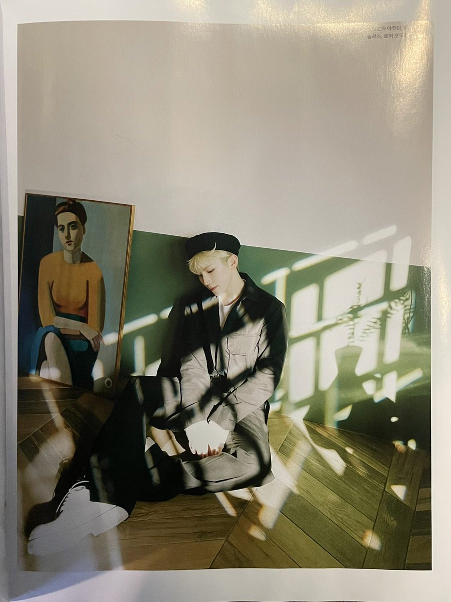 jju_bbyo's tweet photo. 마리끌레르 1월호 세븐틴 #우지 https://t.co/EisagEaxth