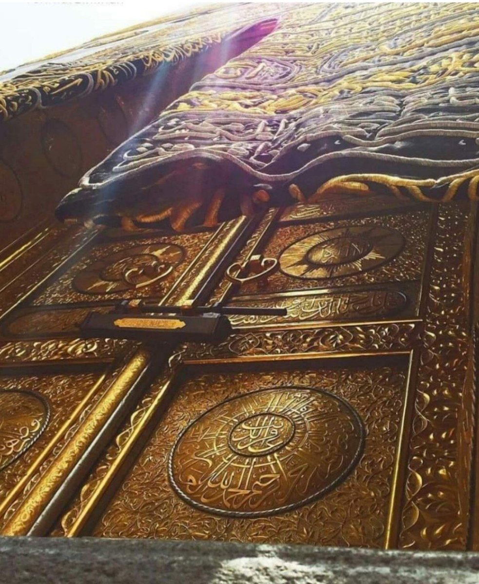 muratguler_07_'s tweet photo. Bir beklentiniz varsa;
Allah’tan (c.c) olsun… ☝
Zirâ kul #menfaate bakar.! https://t.co/4FNSFkwo9B