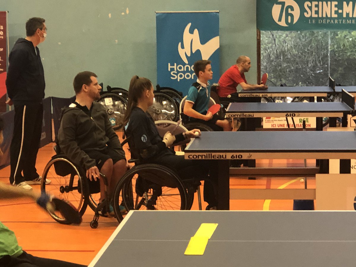DavidLamiray's tweet photo. Passage ce matin au #CRJS de Petit Couronne pour l’ouverture du stage handisport de tennis de table 🏓, soutenu par la @MetropoleRouenN.
Une belle opération portée par le club de #Boos «Ensemble c’est tellement + sport» où les valides se mettent à disposition des handis. https://t.co/HMZHk4OnGy