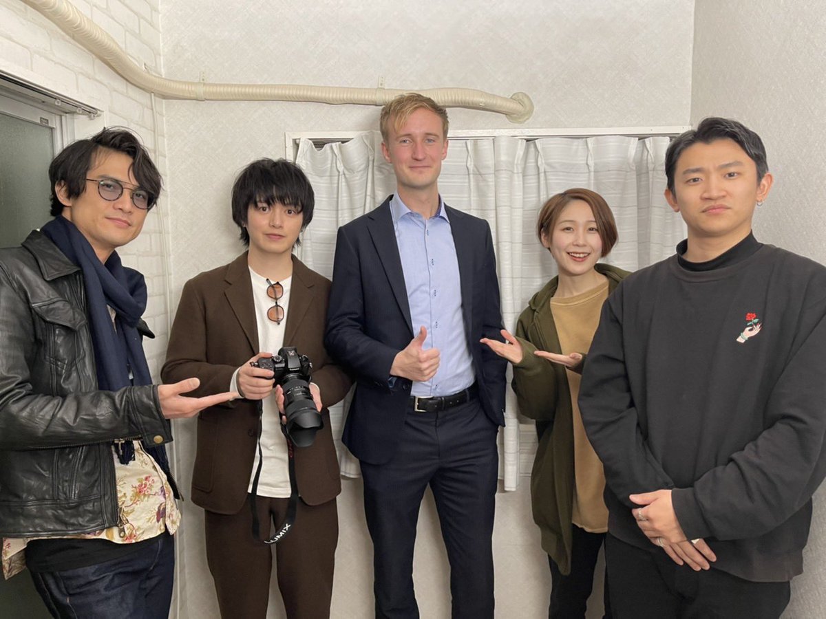 gokko5club's tweet photo. 「喜劇悲喜劇」第一話
主演:渡辺大貴
ヒロイン:小林エリーさん

　おみちゃんさん @7Misa1028 
　佐藤あおいさん @aoi___12_17 
　ちぃー.comさん
　オスカーさん

今回は #イノバズ さんとのコラボ企画です。ご出演頂きました皆様、ありがとうございました！
https://t.co/9g0pUyD0me
#TikTok https://t.co/Atieey0ANs