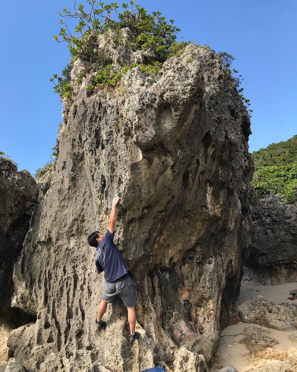 ryudai_Boulder's tweet photo. 初の外岩行ってきました！
これからもどんどん外岩いこうと思います！
まだまだメンバー募集してるので気になる方などdmお待ちしてます！！ https://t.co/mBvgKpDpuF