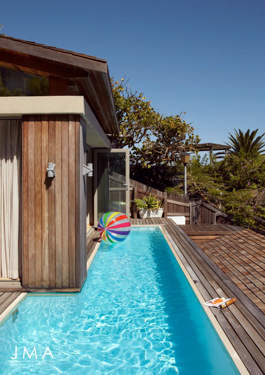 JMA_Architects's tweet photo. We share with you one of the Beachside Bungalows designed by our office :)

Nestled in the sensitive slopes of the Clifton Bungalow area, the Clifton Beach cottage interacts delicately with its surroundings.

#jennymillsarchitects #jennymillsinteriors #jmadesign https://t.co/ZMis59qnrZ