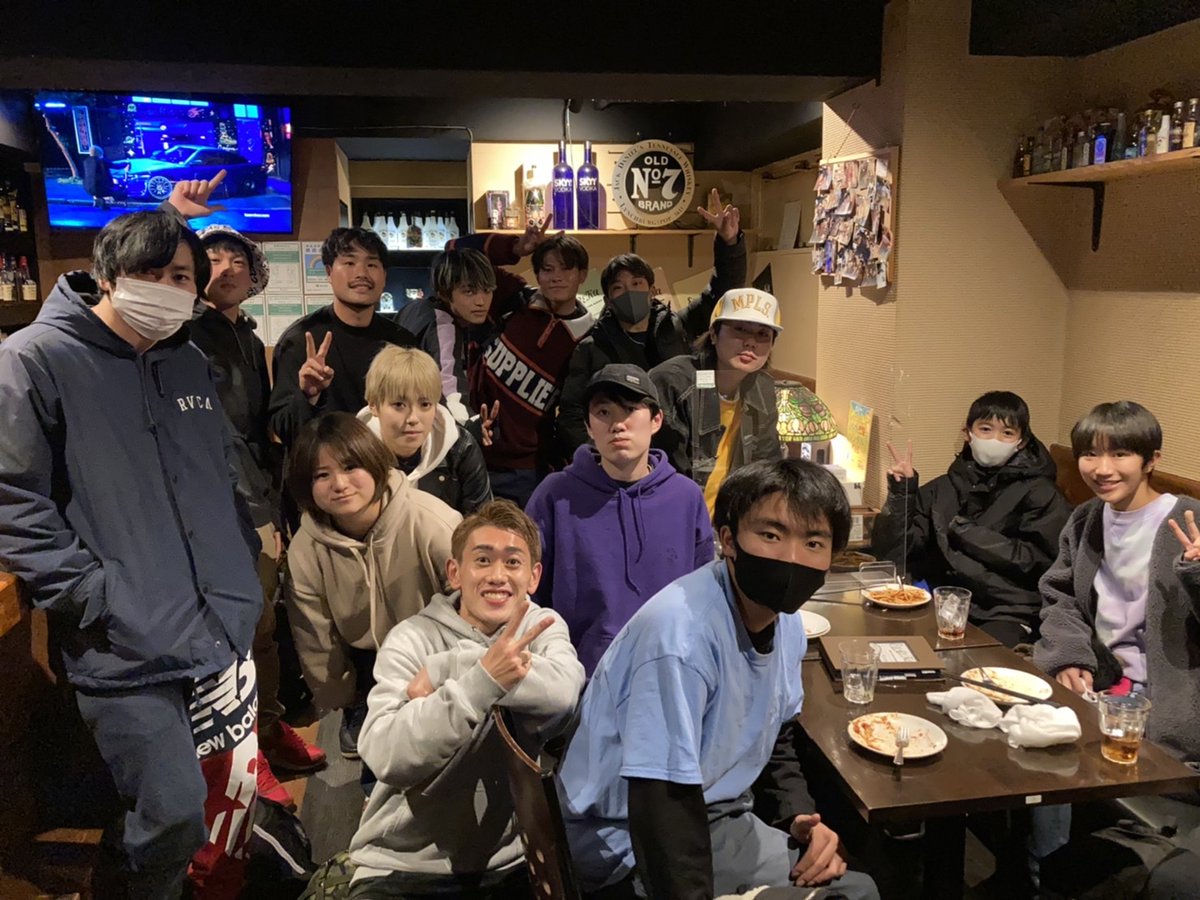 sitzfreestyle's tweet photo. 先日アマチュア学生選手権のジャッジをさせていただきました。

ジャッジされる側だったのが、ここ数年でジャッジする側に回り、時代の流れをしみじみと(笑)

優勝した選手達おめでとう🎉

全選手、勝敗関係なしに、今大会で得たものを今後に繋げていってほしい👊

皆様お疲れさまでした！ https://t.co/mtTftcq4q8