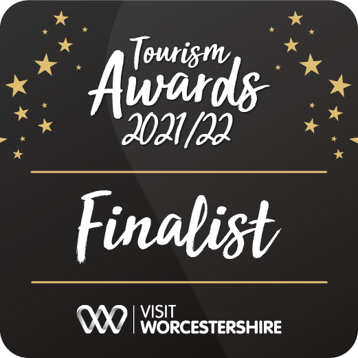 Treeopia -Luxury Treehouse Escape tweet media