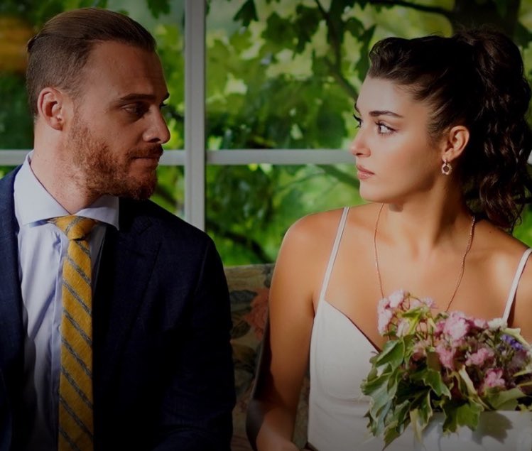 SenCalKapimiBr's tweet photo. EdSer 💗

• #SenÇalKapımı • #HandeErçel •
      • #KeremBürsin • #EdSer • https://t.co/dNM339Nw74