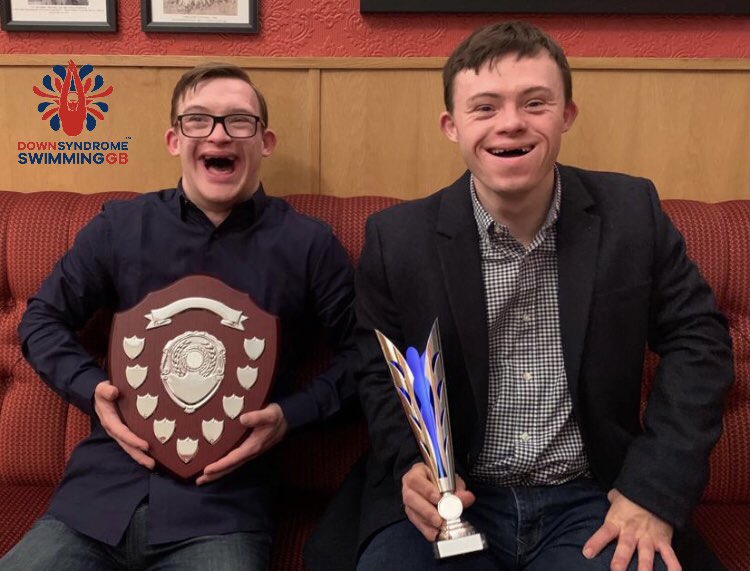 DSSGB1's tweet photo. A swimmer with #DownSyndrome voted in as male captain for 2022 of his #mainstream club👍 Congratulations @c_marlins &amp; to Thomas Raddings👏👏

Challenger of the Year trophy to @DSSGB1 Jake Vicars🏆👏

Performer of the Year &amp; new #teamcaptain @DSSGB1 Thomas Raddings 🏆👏

#SoProud https://t.co/cuUQyIqoDJ